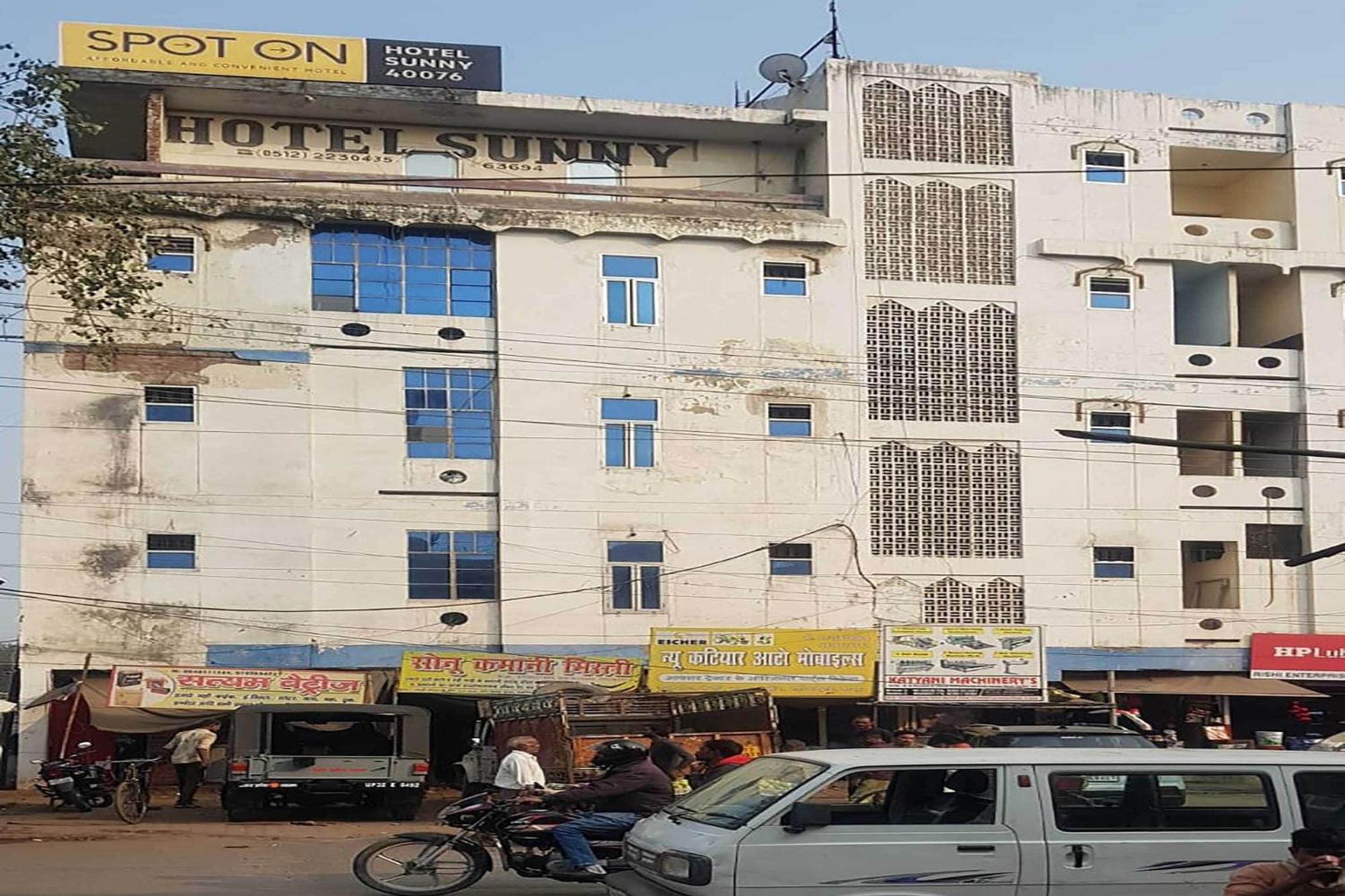 Bhairaun Ghāt Spot On 40076 Hotel Sunny מראה חיצוני תמונה