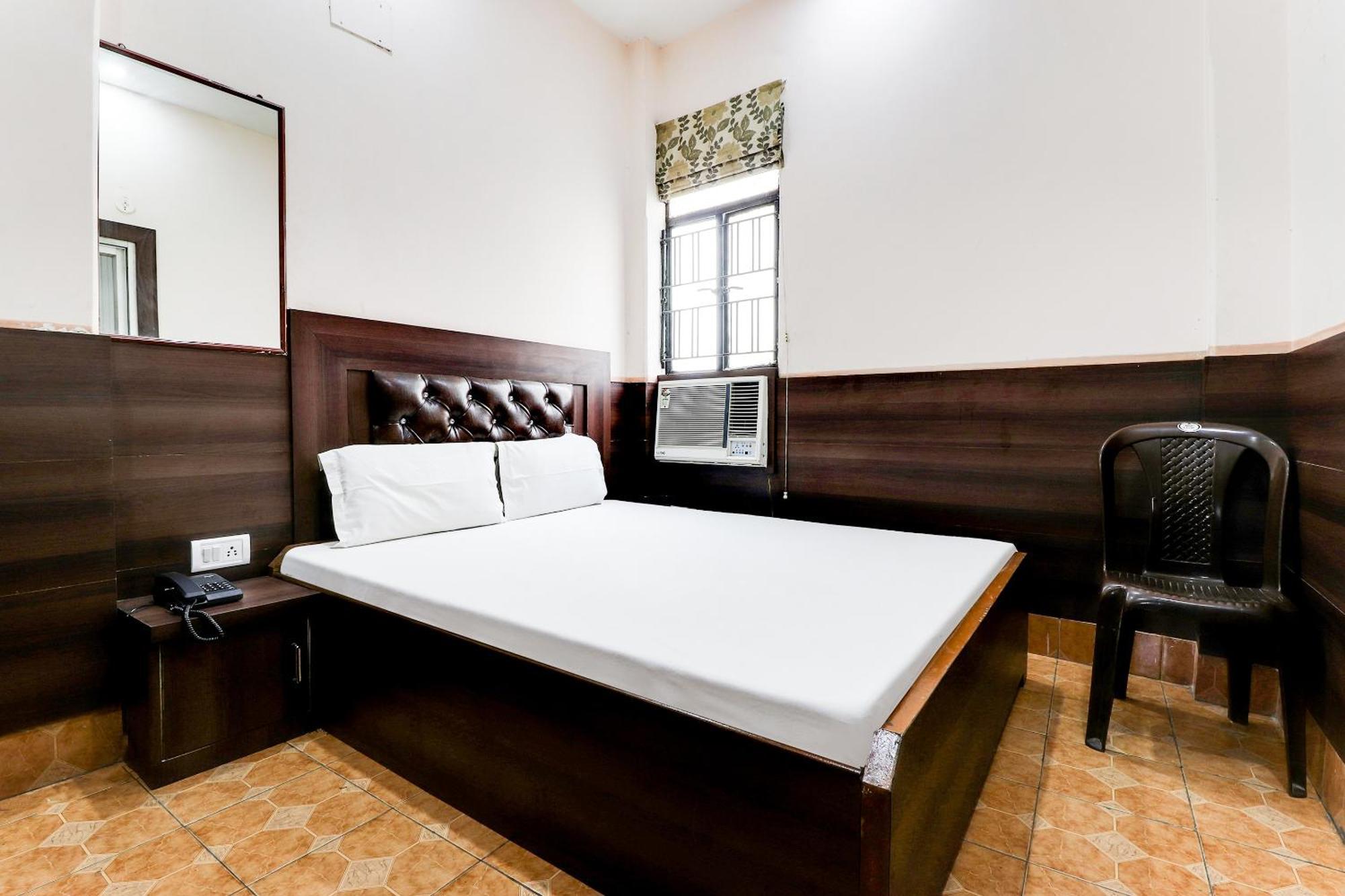 Bhairaun Ghāt Spot On 40076 Hotel Sunny מראה חיצוני תמונה