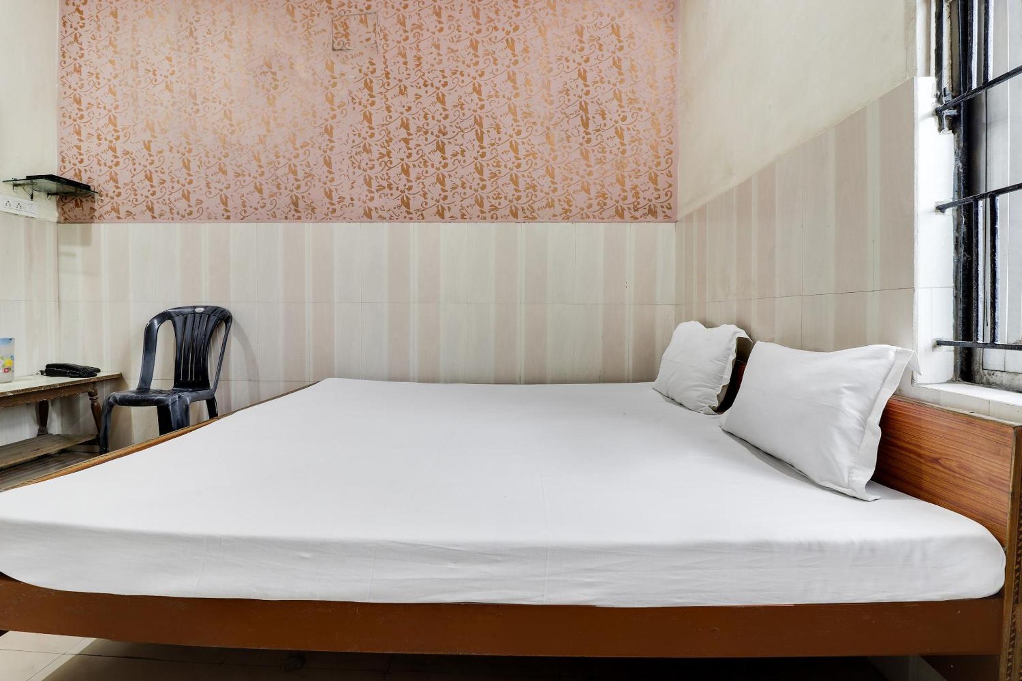 Bhairaun Ghāt Spot On 40076 Hotel Sunny מראה חיצוני תמונה