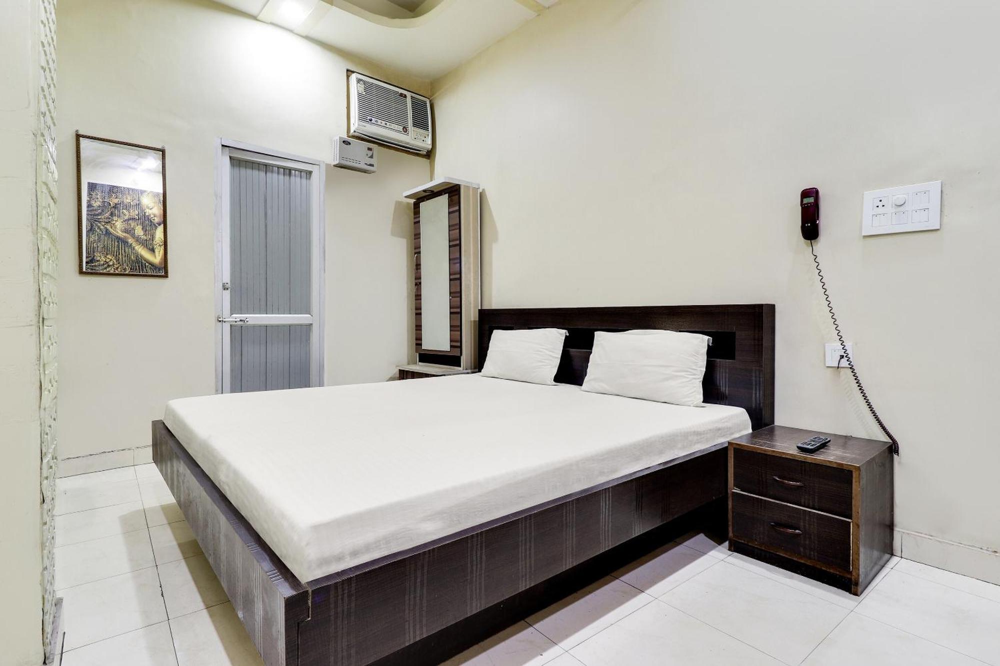 Bhairaun Ghāt Spot On 40076 Hotel Sunny מראה חיצוני תמונה